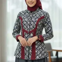 Atasan batik model peplum dipadukan dengan rok span sederhana/Gemini AI