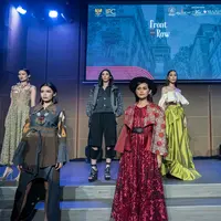 Intip bocoran koleksi para desainer dan brand RI yang akan ditampilkan di Front Row Paris 2023. (Dok/IFC)