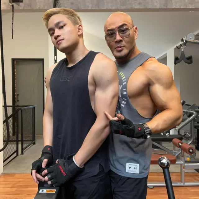 Deddy Corbuzier dan Azka Corbuzier