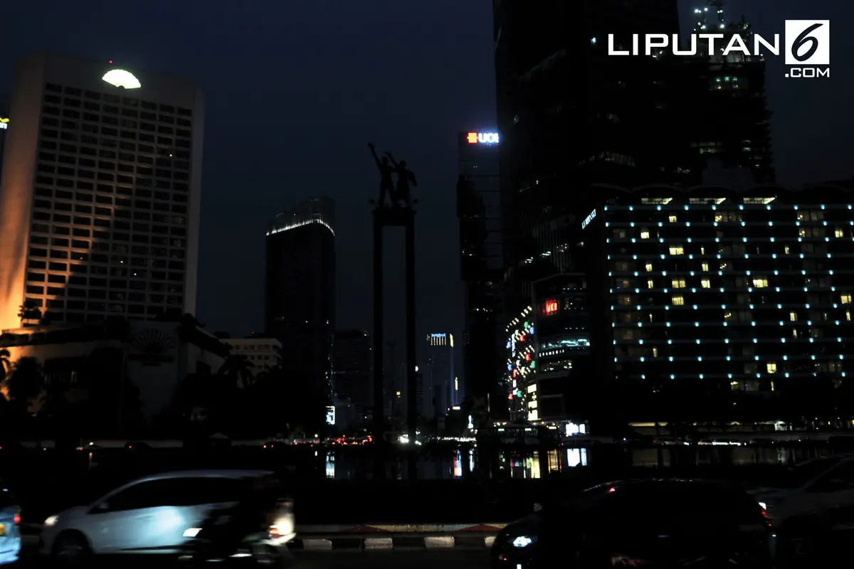 Banner Infografis Mati Listrik di Jakarta dan Separuh Pulau Jawa