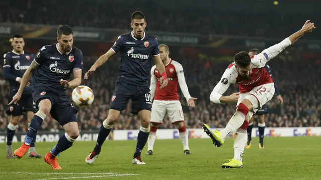 FOTO: Crvena Zvezda Berhasil Tahan Imbang Arsenal