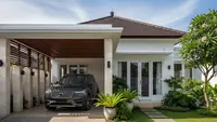 8 Carport Semi Terbuka yang Tidak Mudah Panas, Kendaraan Bisa Lebih Terlindungi