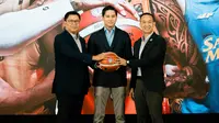 Direktur Utama Bank Mandiri Darmawan Junaidi, Ketua Umum PERBASI Budi Djiwandono, dan Direktur Utama IBL Junas Miradiarsyah.