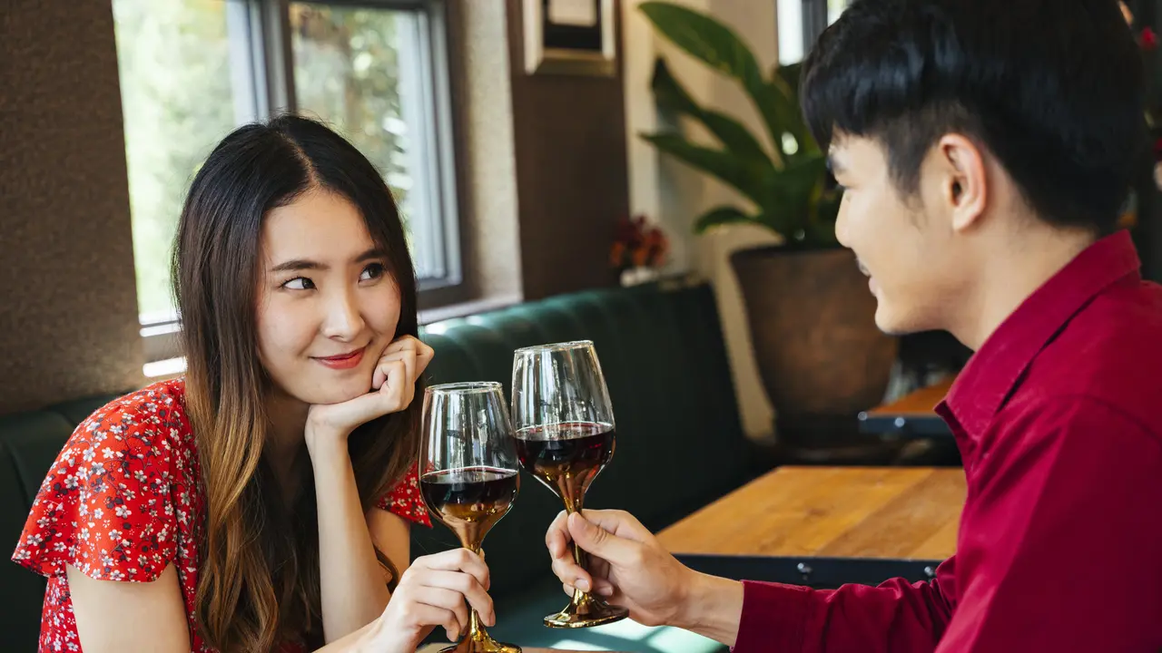 Tips Nge-Date Saat Valentine, Wangi yang Tepat Bisa Bikin Momen Lebih Berkesan