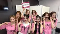 Hearts2Hearts Tampil Gemas Saat Nyanyi di Iklan Shopee 9.9 Super Shopping Day, Bikin Netizen Auto Repeat!