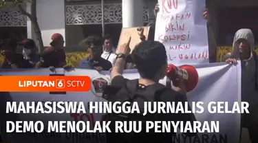Penolakan revisi undang-undang atau RUU Penyiaran terus disuarakan di sejumlah daerah. Jurnalis hingga media kampus menggelar demo menolak RUU Penyiaran.
