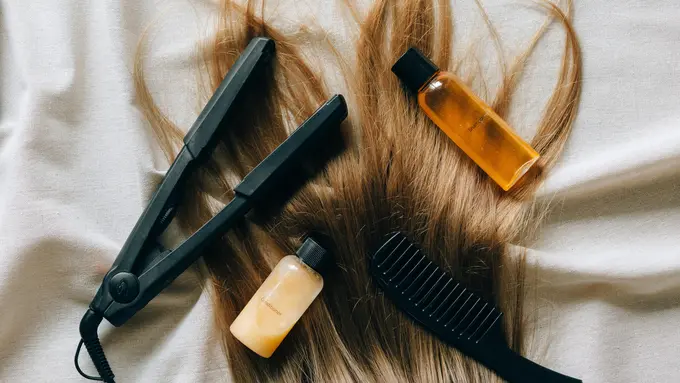 Tips Menata Gaya Rambut Anti Badai dan Tetap Stylish di Segala Cuaca