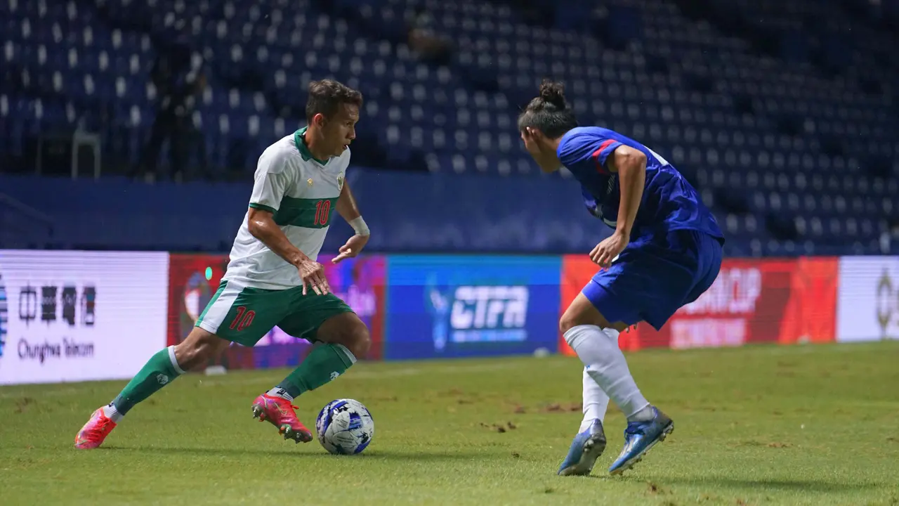 Foto: Timnas Indonesia Lolos ke Putaran Ketiga Kualifikasi Piala Asia 2023, Pemain Persebaya Ini Tampil Impresif