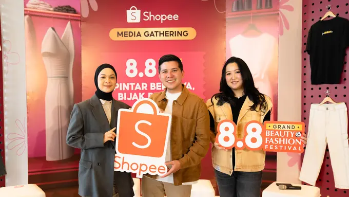 Lebih dari Cara Berpakaian, Begini Opini Tantri Namirah & Haykal Kamil bersama JINISO di Shopee 8.8 Grand Beauty & Fashion Festival