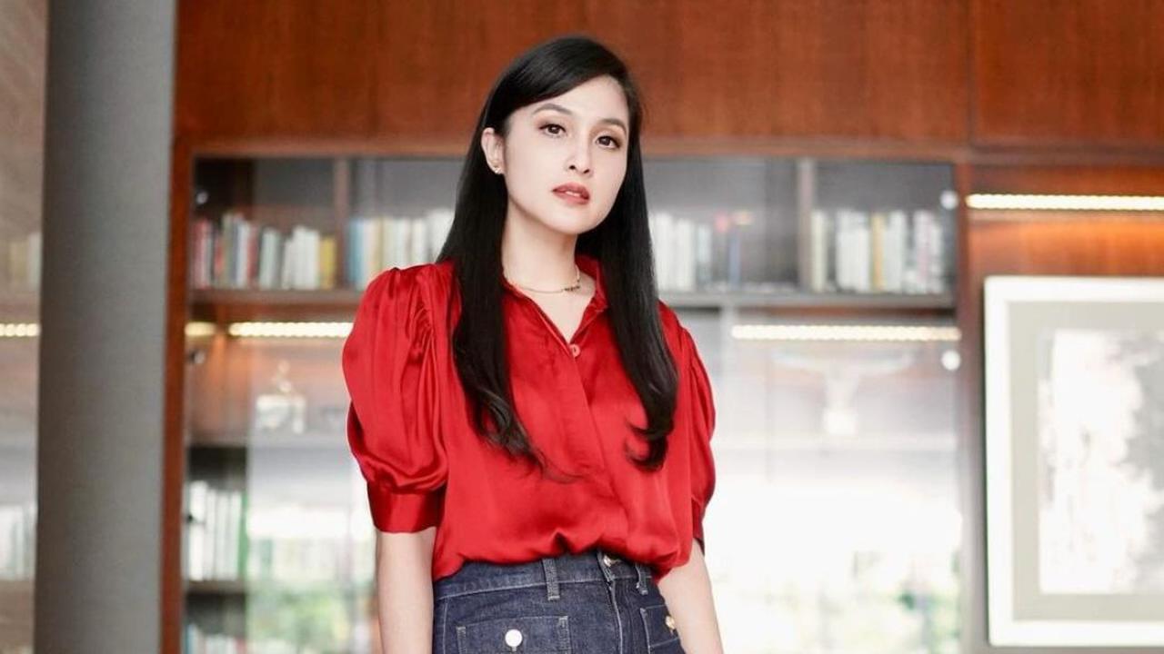 [Liputan6] Sandra Dewi