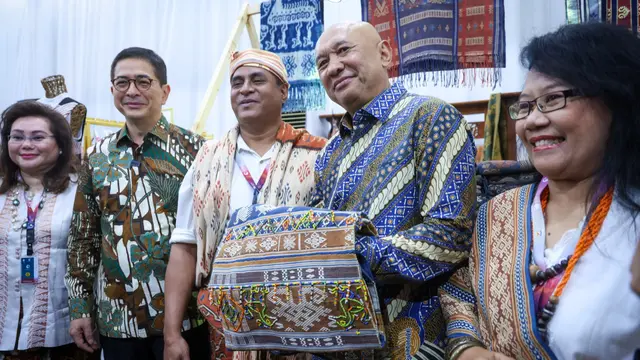Menteri Koperasi dan UKM Teten Masduki meminta ASEAN turut memperkuat ekosistem digital bagi UMKM.