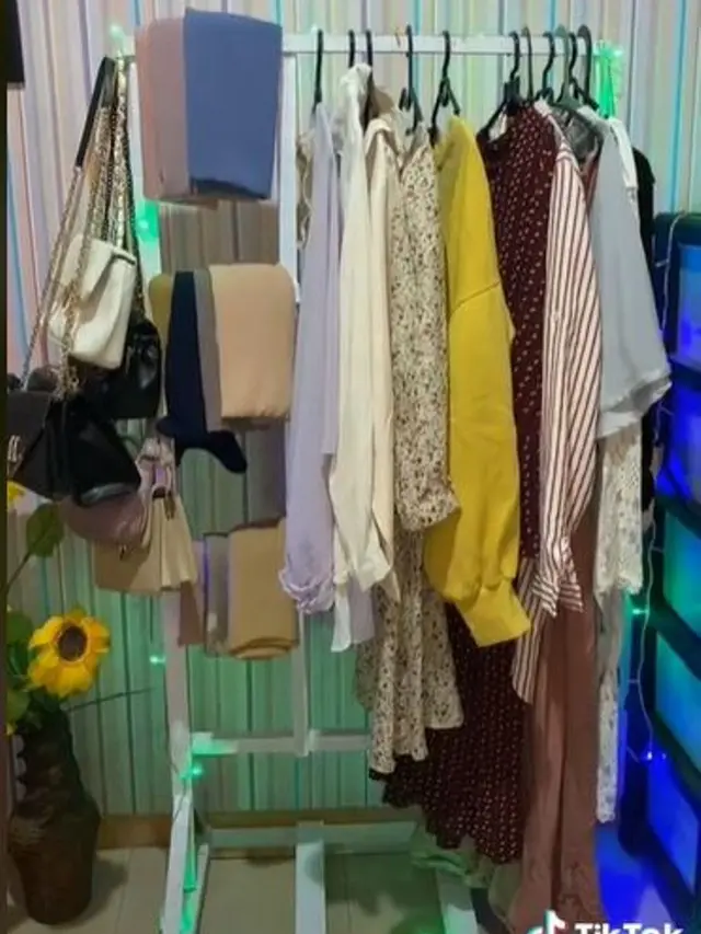 Viral Wanita Dapat Hadiah Rak Pakaian Hasil Buatan Pacarnya
