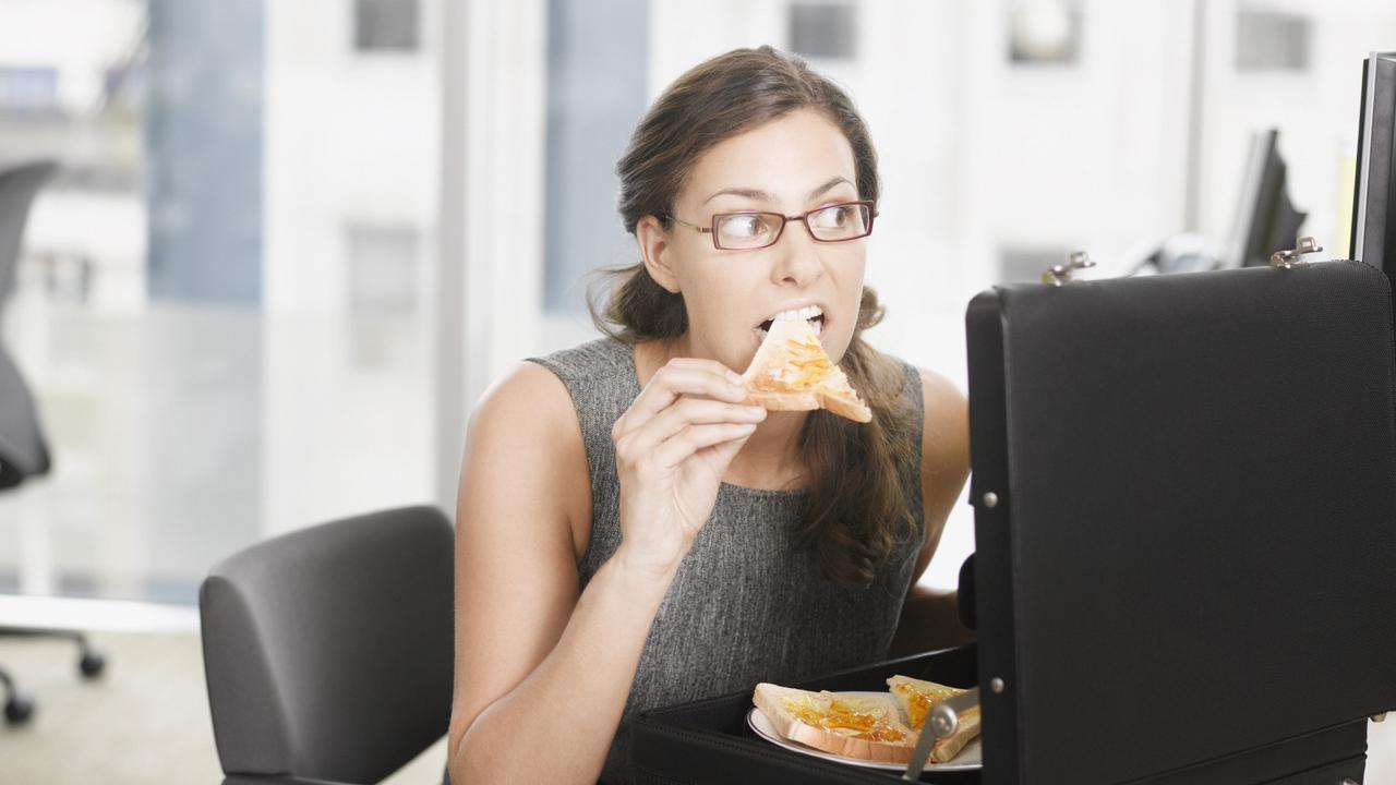 [Bintang] 5 Kebiasaan yang Bisa Buat Kamu Panjang Umur & Tetap Cantik