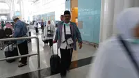 Jemaah Haji Kloter Pertama Tiba di Bandara Madinah