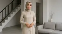 7 Model Kebaya Polos Simple Tapi Mewah Kekinian di 2025, Elegan tanpa Perlu Banyak Aksen