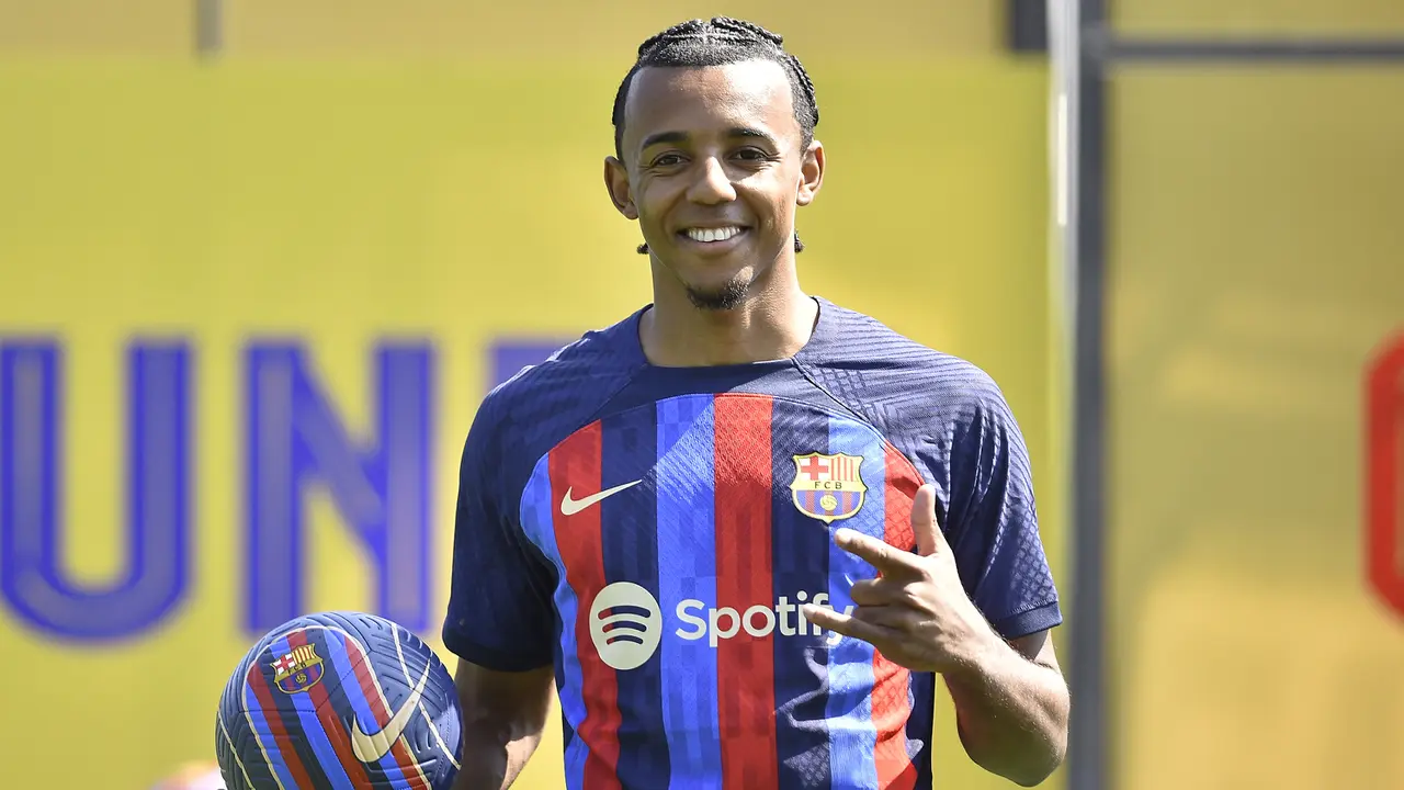 Foto: Sialnya Chelsea, 5 Pemain Incarannya Zonk, termasuk 3 Pemain yang Akhirnya Dibajak Barcelona