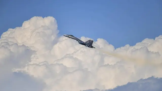 Pesawat Il-20 milik militer Rusia dilaporkan hilang di wilayah udara Suriah pada Senin, 17 September 2018 (AP/TASS./Yuri Smityuk)