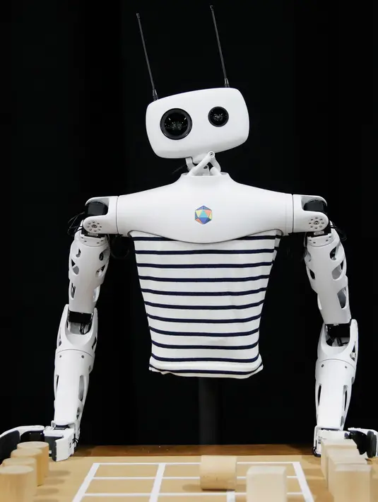 Robot Reachy dipamerkan saat pameran teknologi CES 2020 di Las Vegas, Amerika Serikat, Minggu (5/1/2020). Reachy adalah robot open source yang ekspresif. (AP Photo/John Locher)