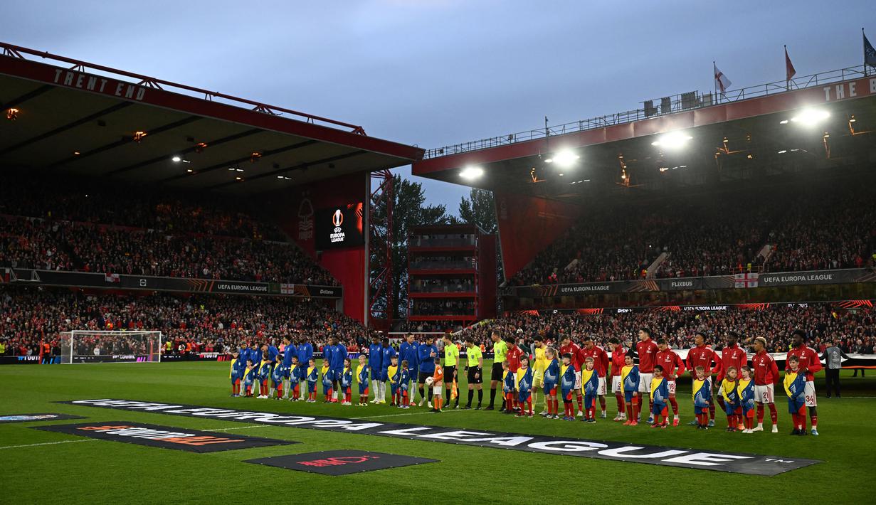 Pertandingan leg kedua perempat final Liga Eruopa tersebut berlangsung di kandang Nottingham, The City Ground, Inggris, Kamis (16/04/2026) waktu setempat. (AFP/Paul Ellis)