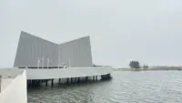 Gubernur DKI Jakarta Pramono Anung meresmikan Masjid Apung An-Nur di kawasan Taman Impian Jaya Ancol, Jakarta Utara, Jumat (16/10/2026). (Liputan6.com/Tisha Maulida Fazriah)