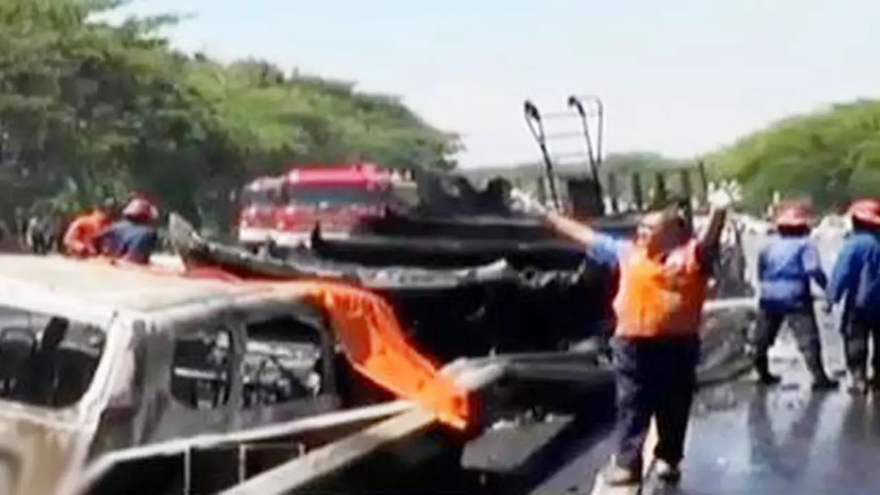 Kecelakaan di Tol Sidoarjo