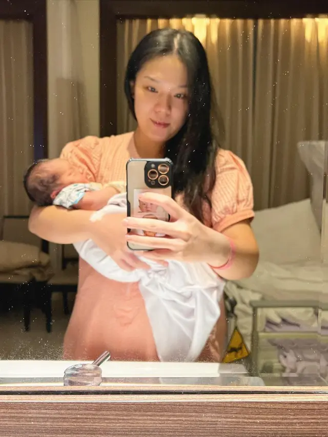 Chef Devina Hermawan melahirkan anak ketiga. (Instagram/ devinahermawan)