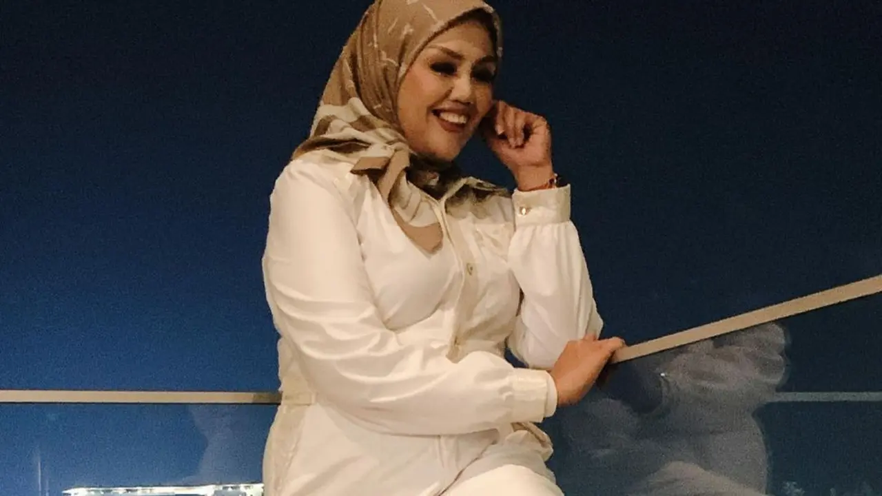 Elly Sugigi. (Foto: Dok. Instagram @ellysugigi_real_)