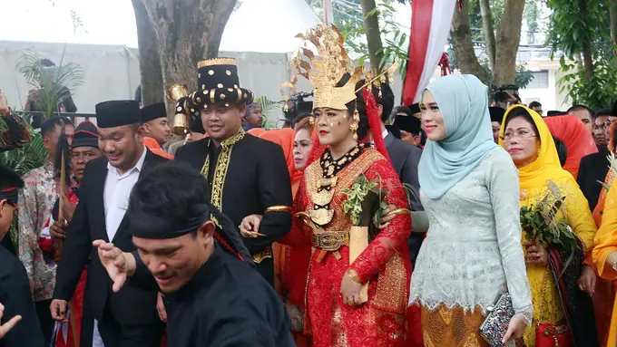 [Bintang] Kahiyang Ayu dan Bobby Nasution