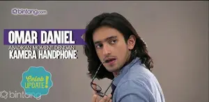 Omar Daniel beli gadget baru ketika gadget lamanya sudah tidak maksimal lagi.