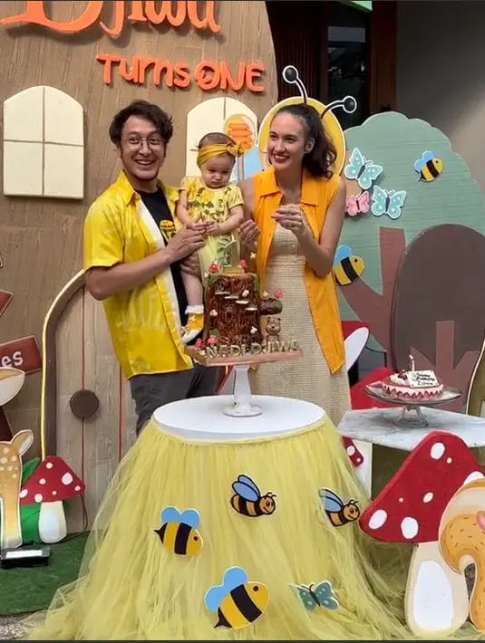 [Instagram/nadinelist]