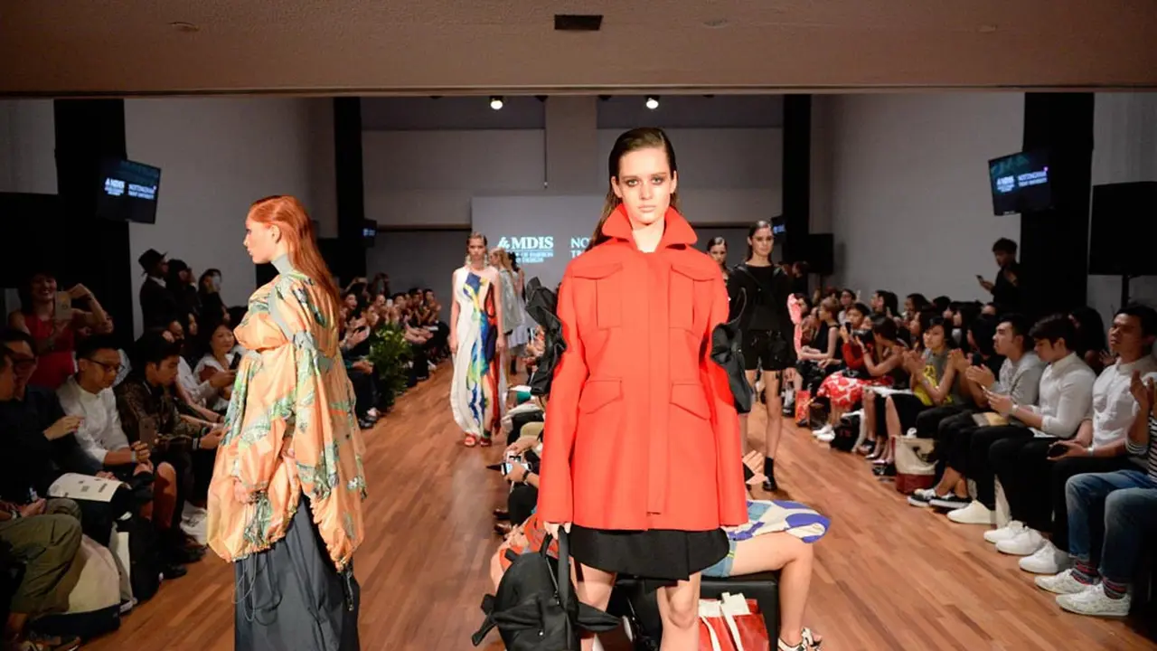 Desainer Muda Indonesia Debut di Singapore Fashion Week 2016