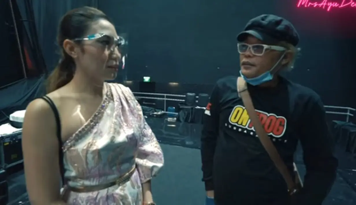 Sule (Youtube/MrsAyuDewi)