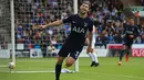 Bek Tottenham Hotspur, Ben Davies menyumbangkan satu gol saat timnya melawan Huddersfield Town pada pekan ketujuh Premier League di John Smith's stadium, Huddersfield, (30/9/2017). Tottenham menang 4-0. (AFP/Lindsey Parnaby)