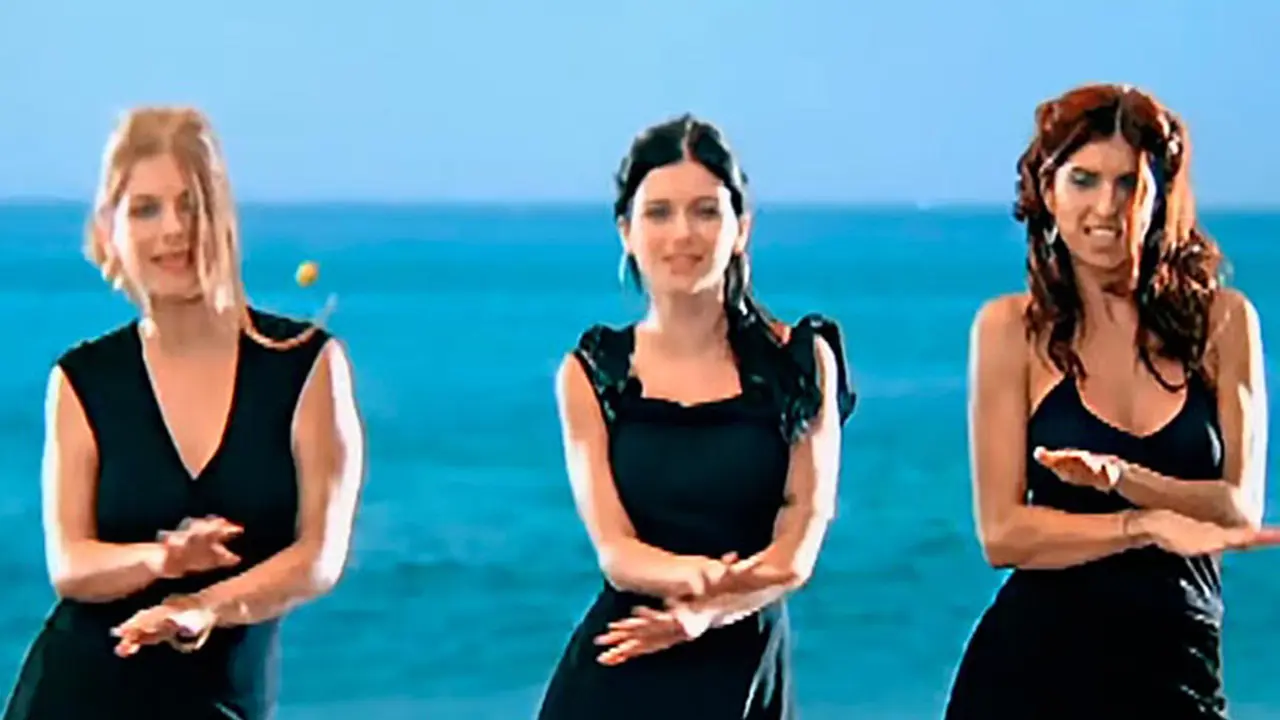 7 Potret Terbaru Las Ketchup, Penyanyi Asereje yang Terkenal Tahun 2000-an