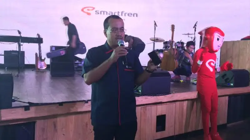 Smartfren Luncurkan Smartphone Andromax Rp 800 Ribuan