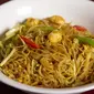 Ilustrasi bihun goreng sayur/copyright freepik.com/wirestock