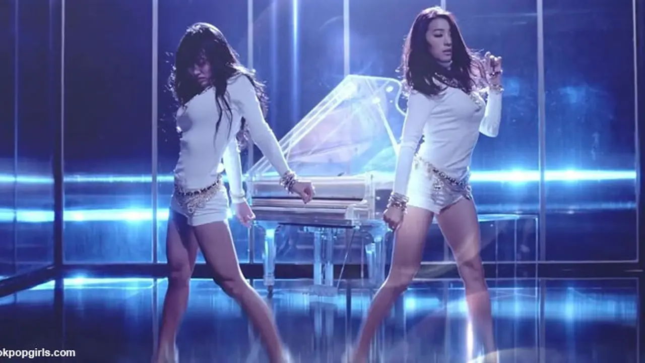 sistar19-130722b.jpg