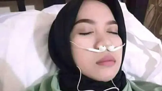 Ide Konyol Saat Orang Pura-Pura Sakit, Bikin Ngakak Geli
