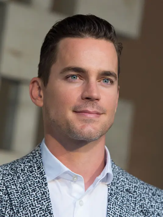 Matt Bomer sudah pasti diklasifikasikan sebagai aktor Hollywood keren. Banyak wanita yang patah hati ketika mengetahui dirinya merupakan seorang gay. Pada tahun 2011 Matt Bomer menikah dengan cinta dalam hidupnya, Simon Halls. (AFP/Bintang.com)