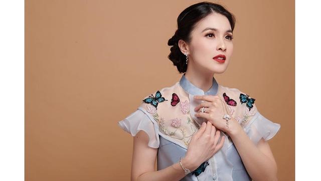 Sandra Dewi Gemar belanja diskon