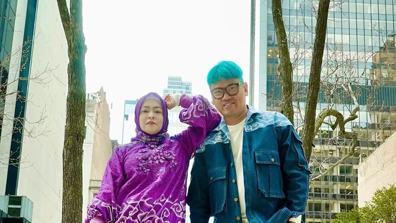 Astrid Kuya dan Uya Kuya