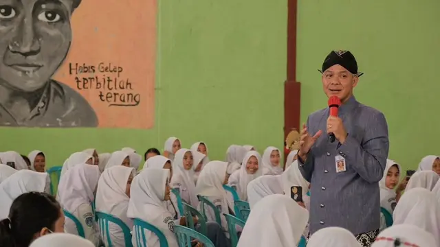 Gubernur Jawa Tengah Ganjar Pranowo