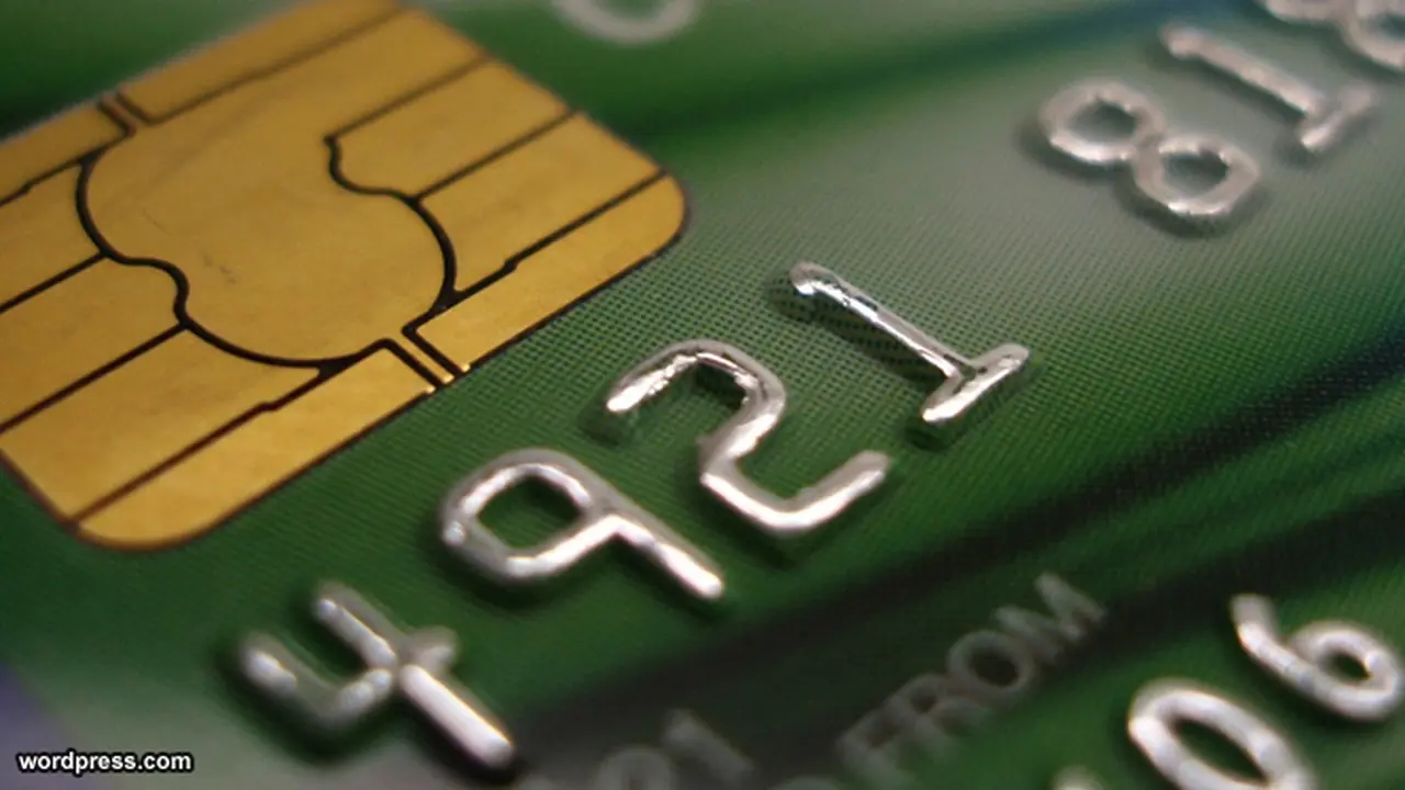 kartu-kredit-pin-130801b.jpg