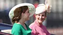 Puteri Eugine dan Sophie, Contess of Wessex pun turut hadir dalam perayaan tersebut. (PA Images/INSTARimages.com/Cosmopolitan)