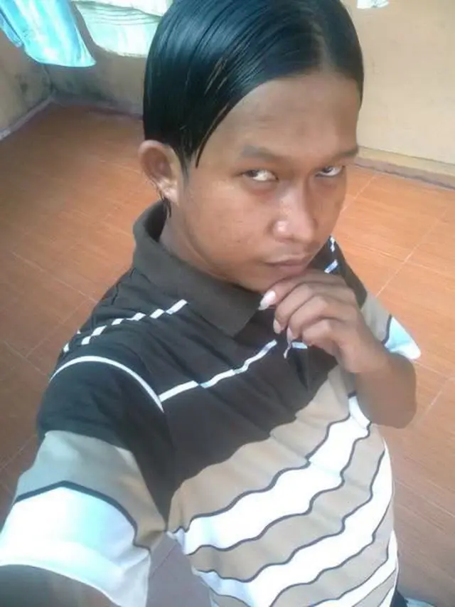 6 Potongan Rambut Bapak-Bapak Ini Enggak Habis Pikir, Ada-Ada Saja