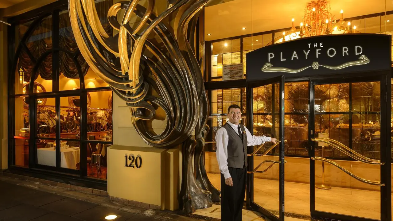 7 Hotel Mewah Terbaik di Dunia