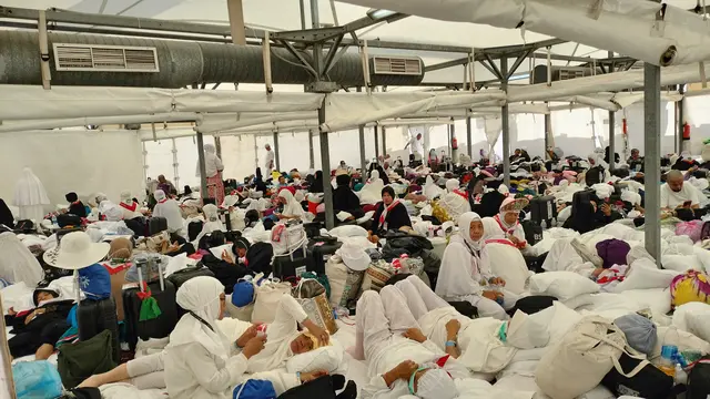 Doa Jemaah Haji Sebelum Pulang ke Negara Masing-Masing, Lafaz, Latin, dan Artinya