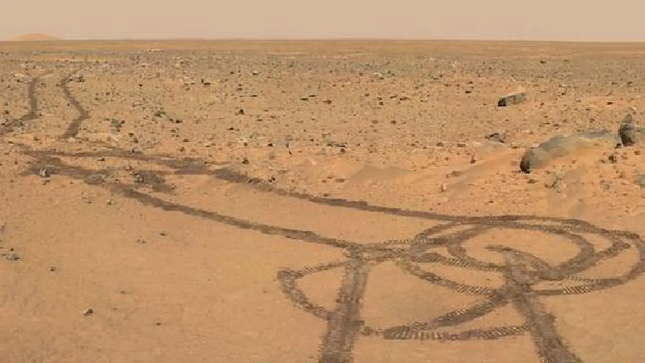 5 Hal Aneh yang Belum Dijelaskan NASA Ini Pernah Terlihat di Mars
