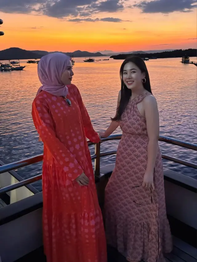Rayakan Ulang Tahun ke-40 MUA Marlene Hariman di Kapal Pesiar’Mewah. [@syahnazs]