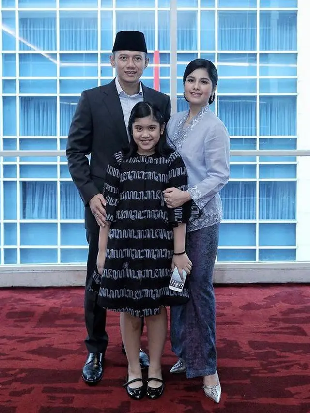 6 Potret Transformasi Annisa Pohan dan Almira Yudhoyono saat Dampingi AHY, Kompak